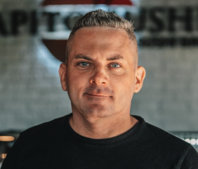 Mateusz Pabjan, manager, właściciel Yapito Sushi